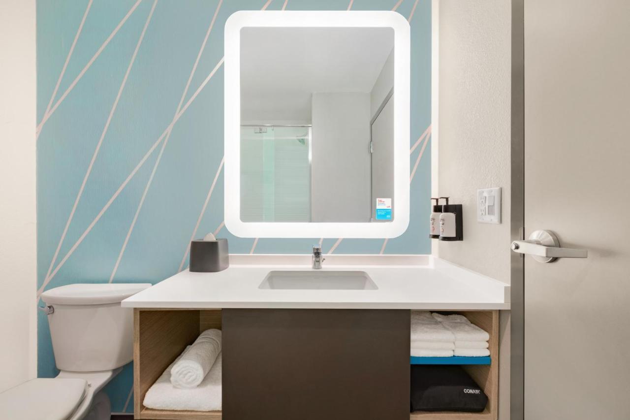 Avid Hotels Milwaukee West - Waukesha By Ihg Pewaukee Luaran gambar
