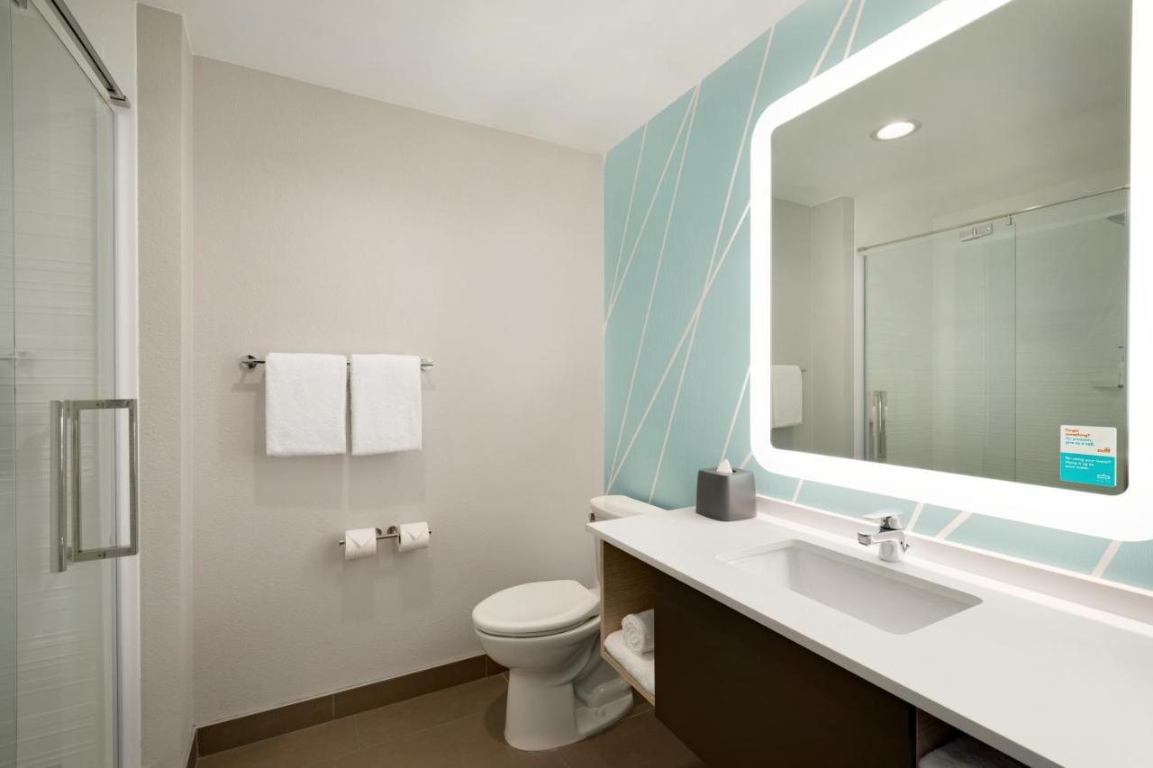 Avid Hotels Milwaukee West - Waukesha By Ihg Pewaukee Luaran gambar